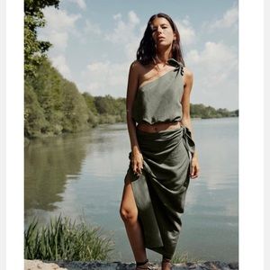Zara Tied Midi Skirt, green khaki, linen, size M, worn once